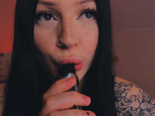 LisaAndDenis live cam on BongaCams