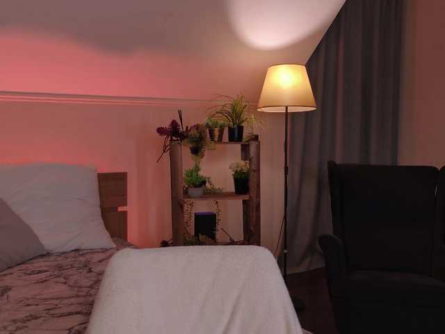 LisaAndDenis live cam