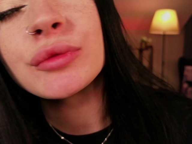 LisaAndDenis live cam on BongaCams