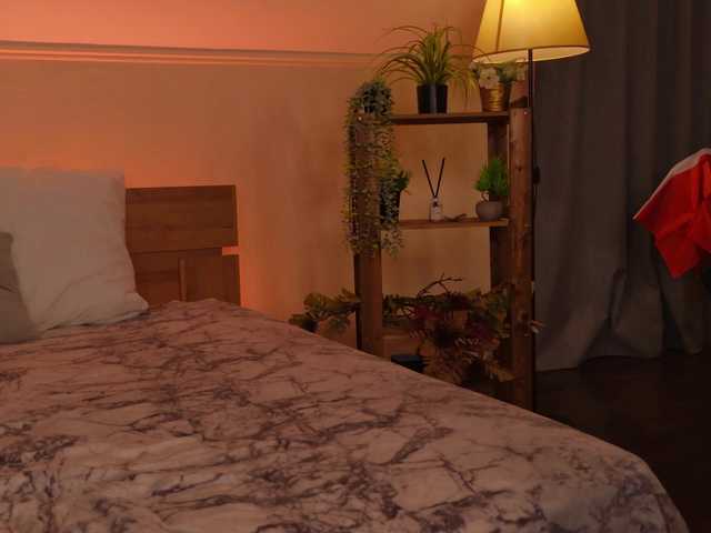 LisaAndDenis live cam on BongaCams