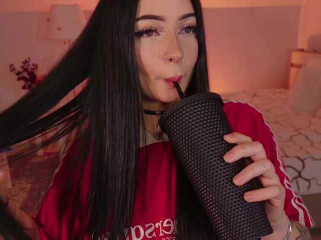 LisaAndDenis live cam on BongaCams