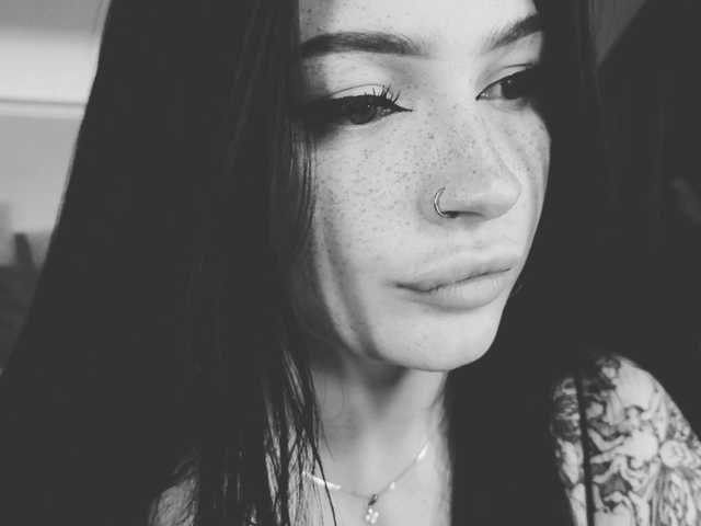 LisaAndDenis live cam on BongaCams