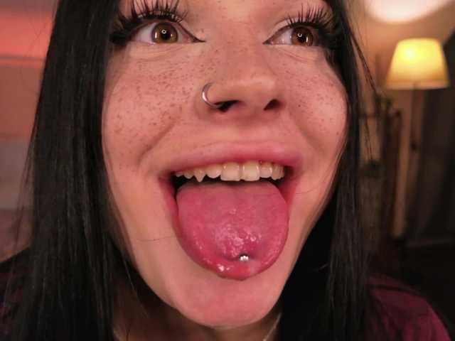 LisaAndDenis live cam on BongaCams