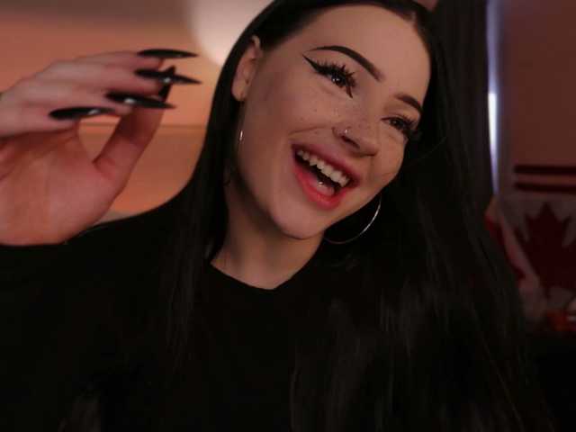 LisaAndDenis live cam on BongaCams