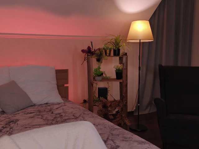 LisaAndDenis live cam on BongaCams