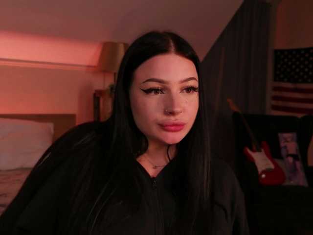 LisaAndDenis live cam on BongaCams