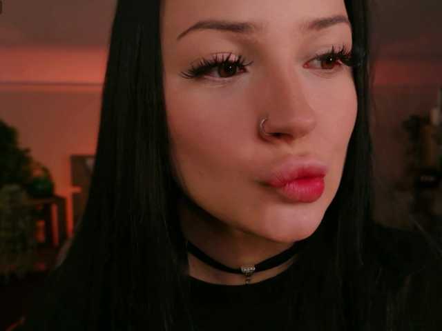 LisaAndDenis live cam on BongaCams