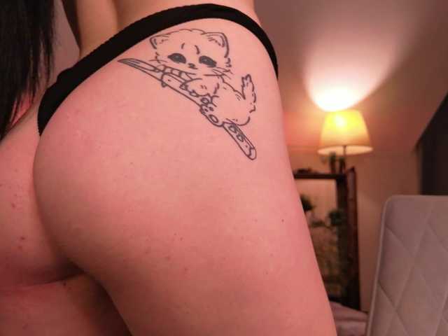 LisaAndDenis live cam on BongaCams