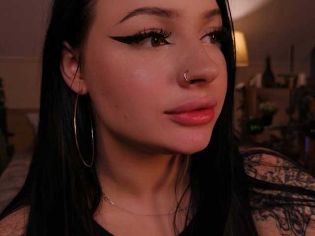 LisaAndDenis live cam on BongaCams