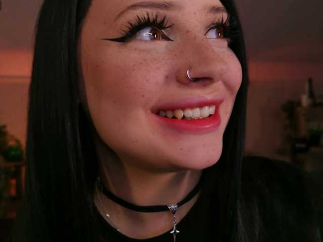 LisaaLiss live cam preview