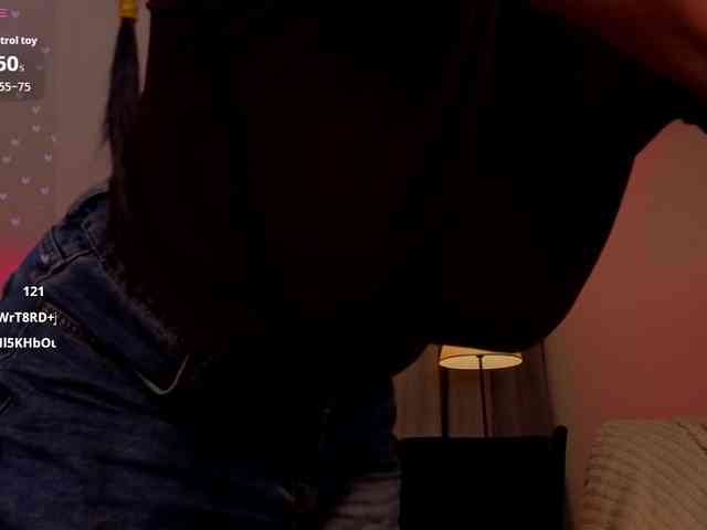 Este modelo está en vivo ahora. LisaAndDenis