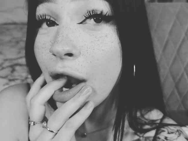 LisaaLiss webcam