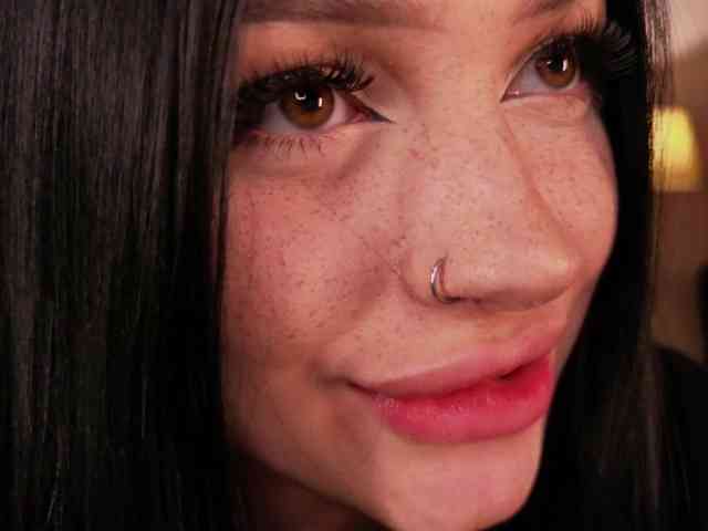 LisaaLiss webcam