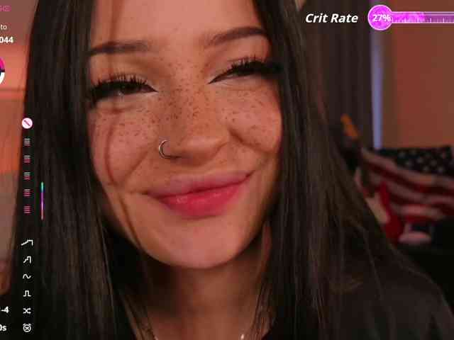 LisaAndDenis Sex Cam Show