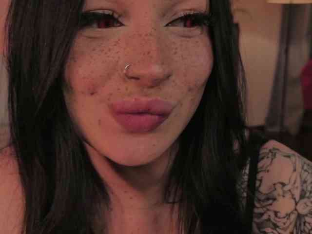 LisaaLiss webcam