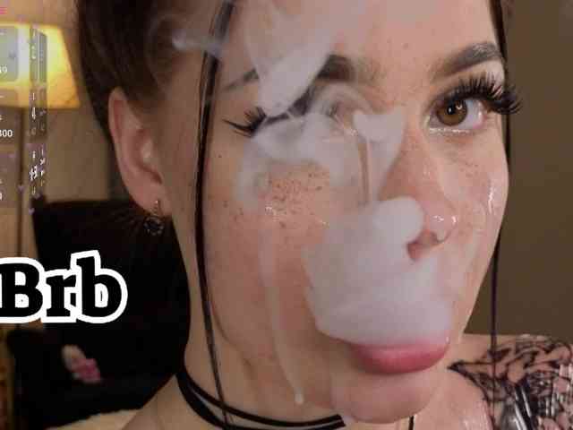 LisaaLiss webcam