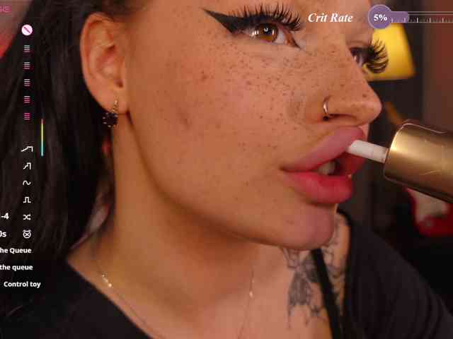 LisaAndDenis Sex Cam Show