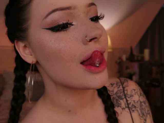 LisaaLiss webcam