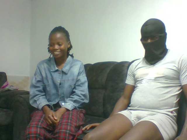 le modèle Africanspicy est en webcam porno dans un show sur le site bongacams, il possède les tags suivants: Ebony,Redhead,Trimmed