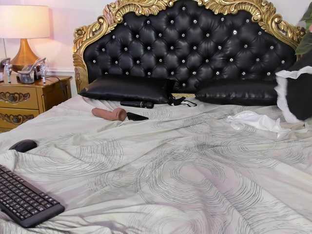 MeganBlazze live cam on BongaCams