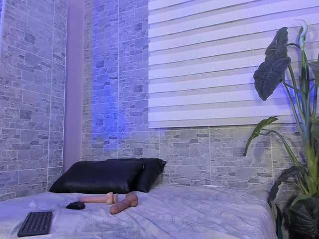 MeganBlazze live webcam show