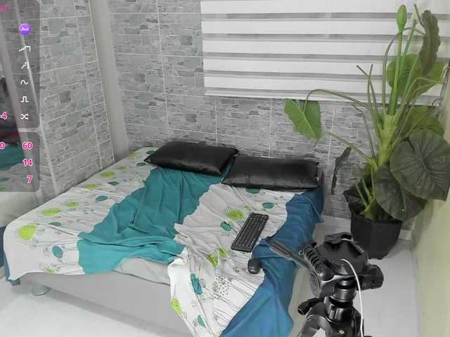 MeganBlazze live cam on BongaCams