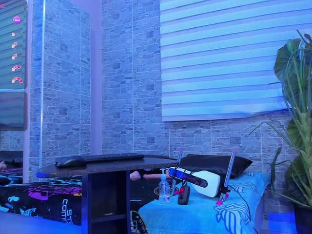 MeganBlazze live cam on BongaCams