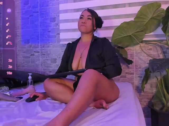 MeganBlazze live cam on BongaCams