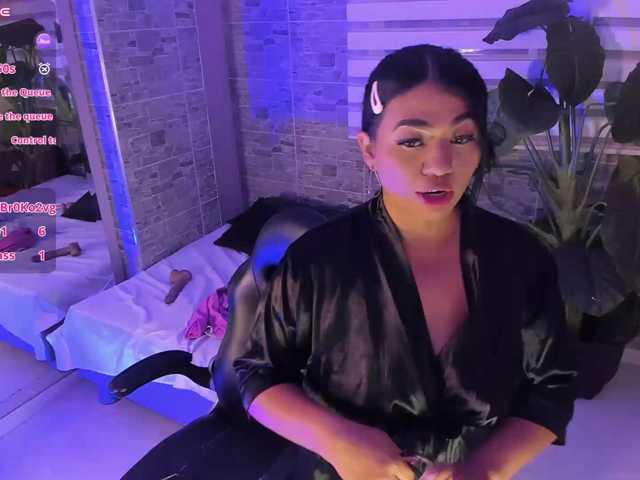 MeganBlazze live cam on BongaCams