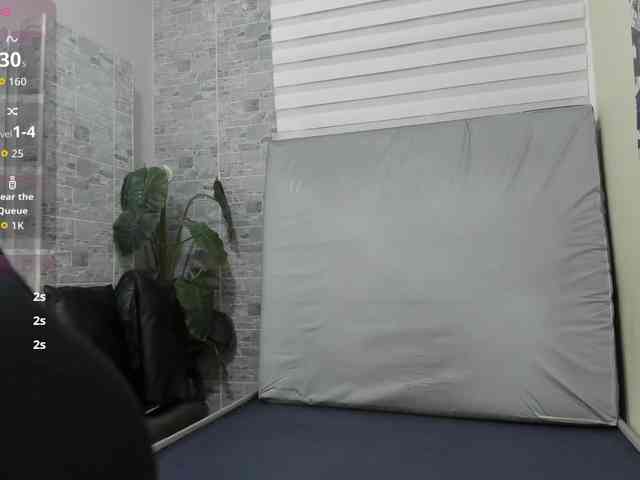 MeganBlazze webcam