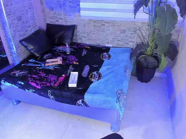 meganblazze's live room