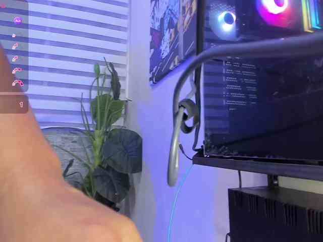 MeganBlazze webcam