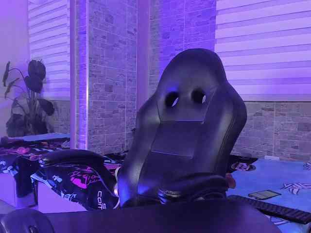MeganBlazze webcam
