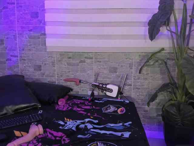 MeganBlazze webcam