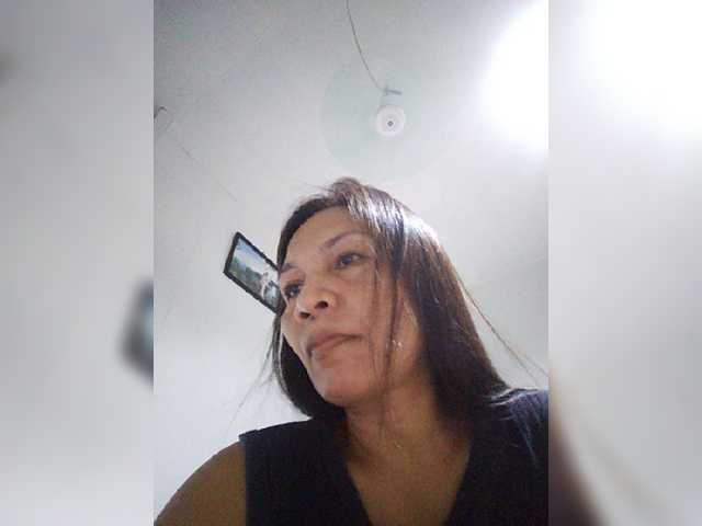 CherrieRose30 live cam on BongaCams