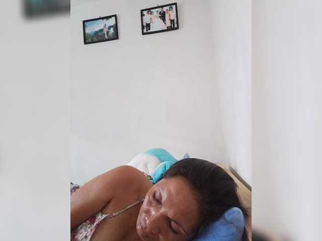CherrieRose30 live cam on BongaCams
