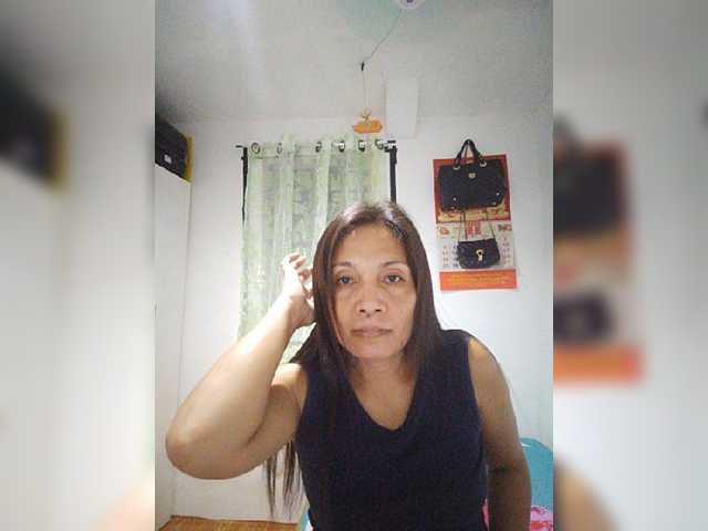 CherrieRose30 live cam on BongaCams