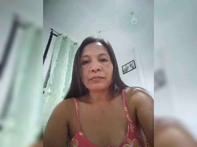 CherrieRose30 live cam on BongaCams
