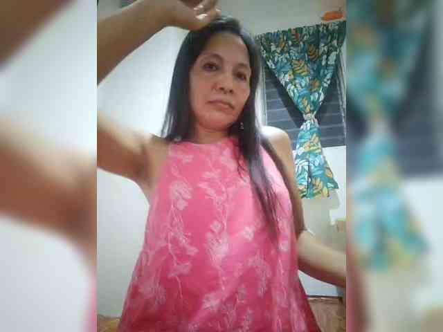 CherrieRose30 webcam