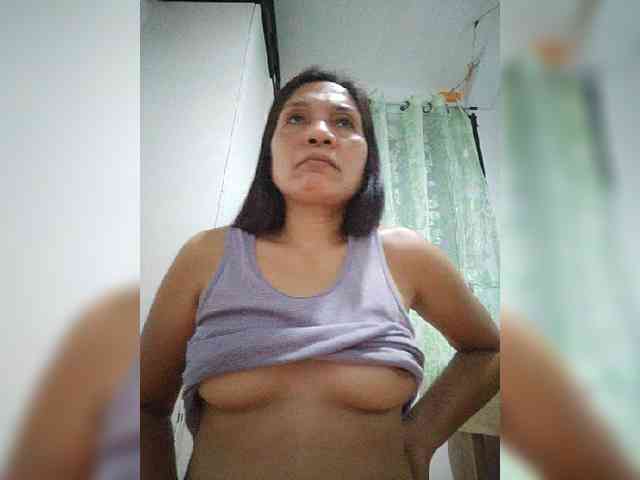 CherrieRose30 Live Webcam on BongaCams