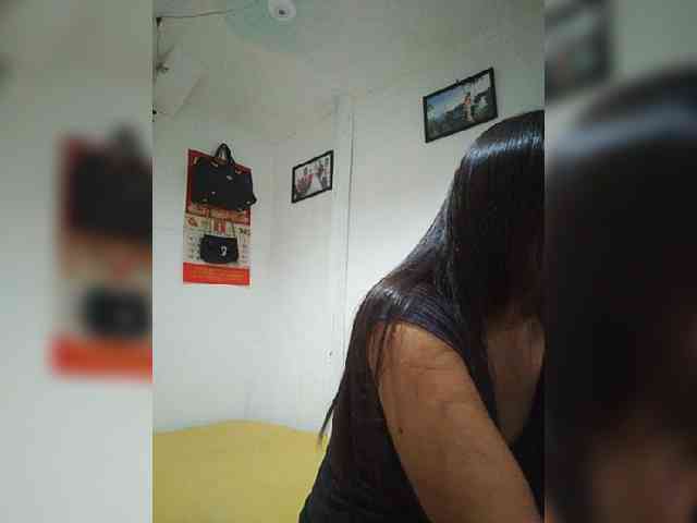 CherrieRose30 webcam