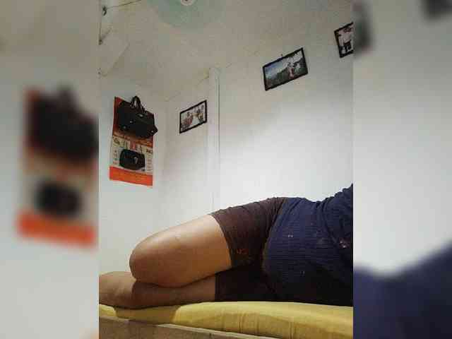 CherrieRose30 webcam