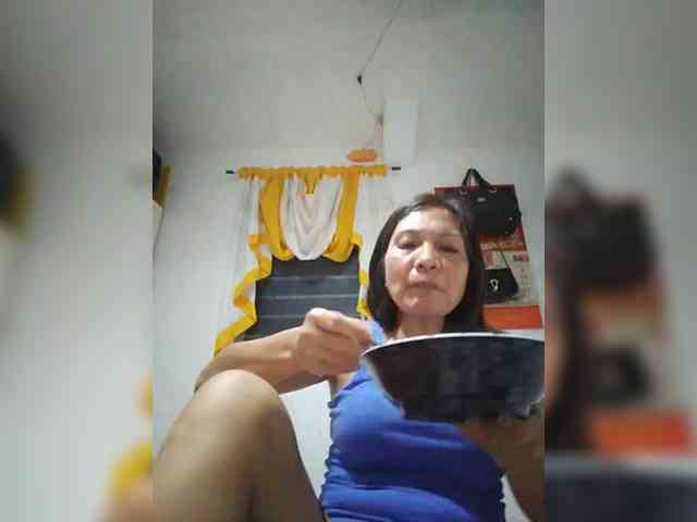 CherrieRose30 webcam