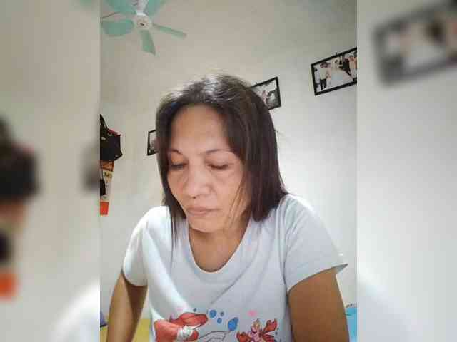 CherrieRose30 webcam