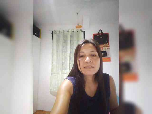 CherrieRose30 webcam