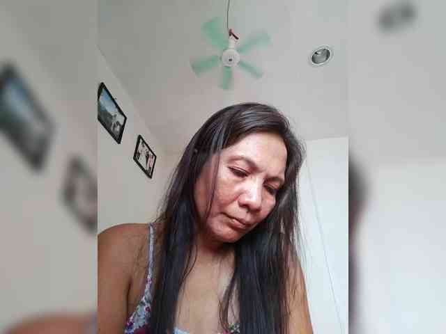 CherrieRose30 webcam
