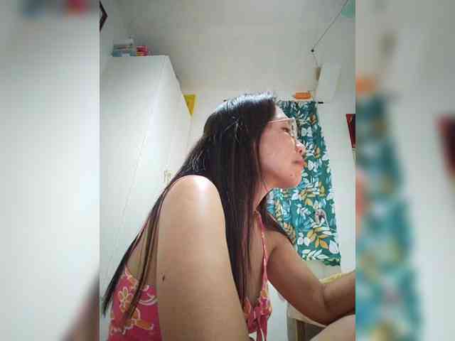 CherrieRose30 webcam