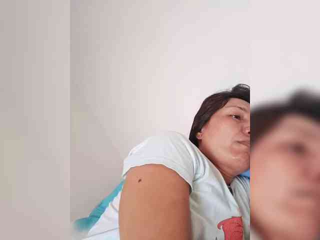 CherrieRose30 webcam