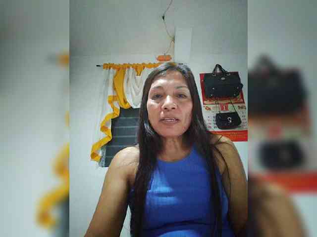 CherrieRose30 webcam