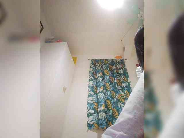 CherrieRose30 webcam